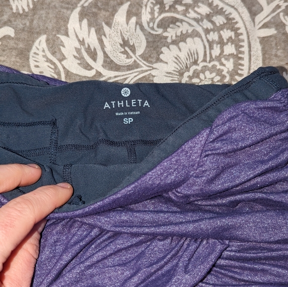 Athleta Small Petite Ying Yang Skirted Legging - Picture 3 of 3